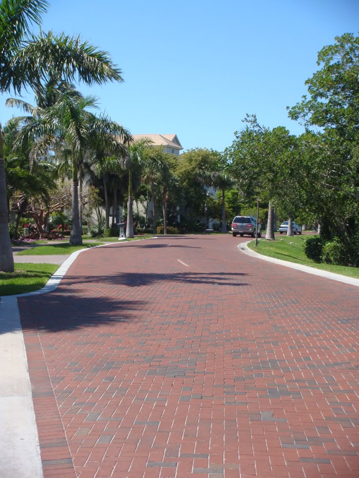 English Edge Full Range – Pine Hall Brick